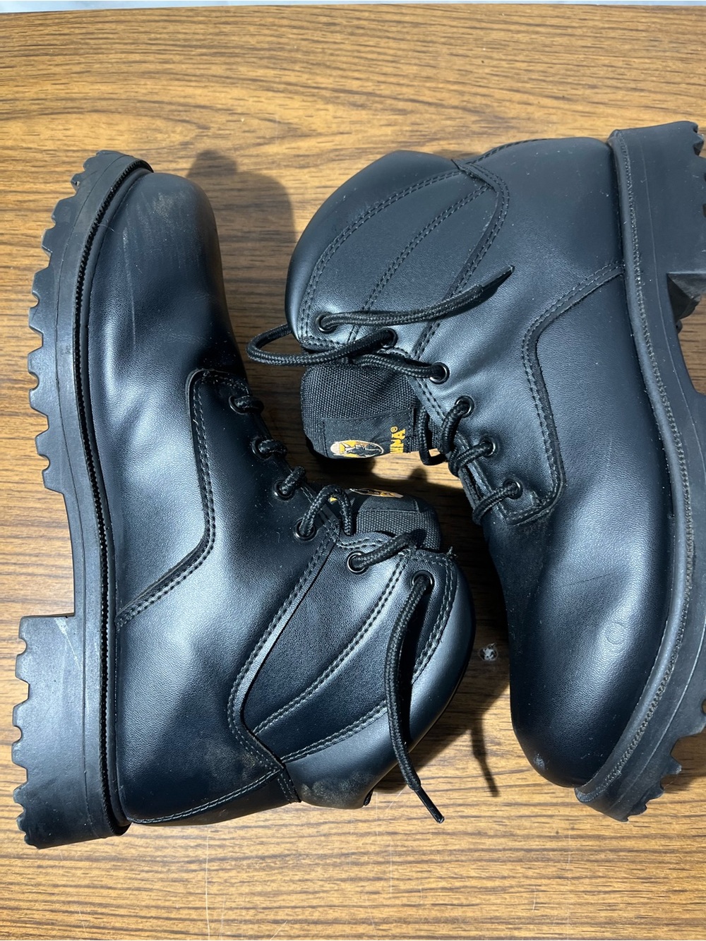 Brama Oil Resistant Sole Work Boots 10.5  Wide Black Men's MNBR0340101